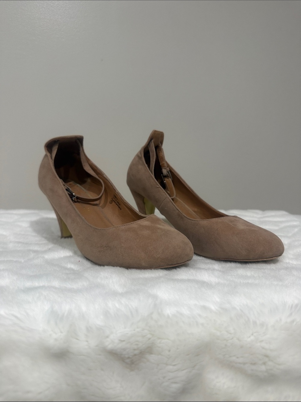 Chase + Chloe Taupe Suede Ankle-Strap Mid Heels
